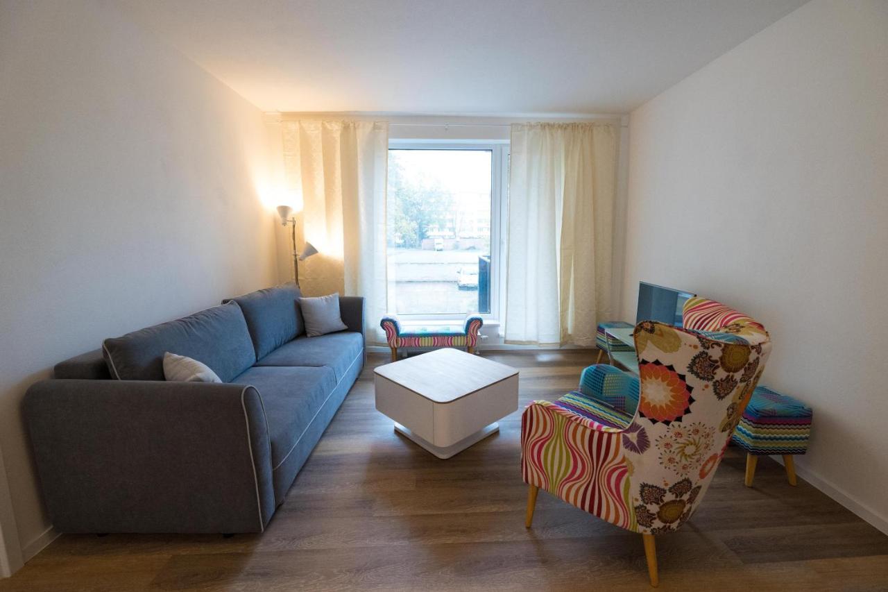 Bein Apartment With Parking ブルノ エクステリア 写真
